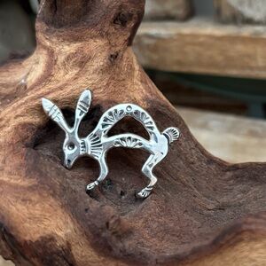 VTG. DESIGNER RICHARD LINDSAY BUNNY HOP STERLING SILVER BROOCH PIN PENDANT 925.